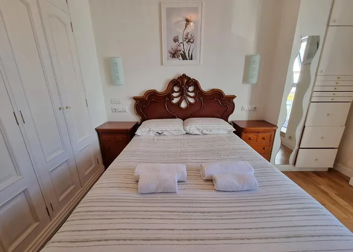 Vibes Coruna-mirando Al Mar * א-קורוניה