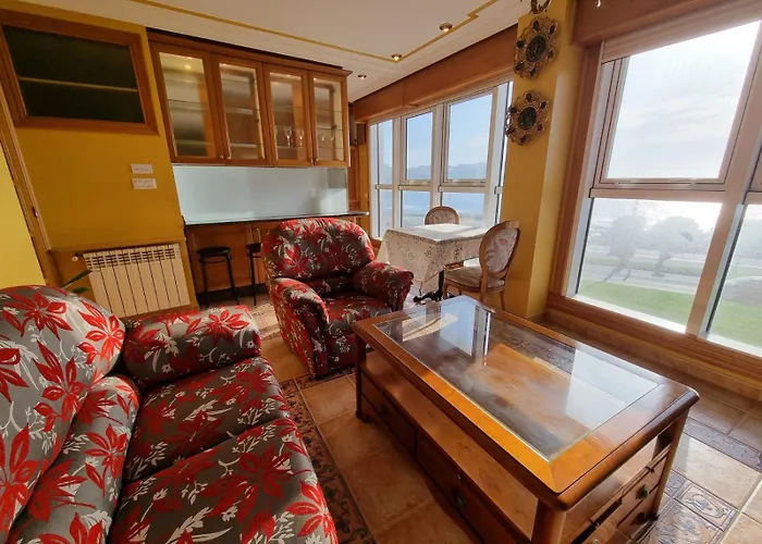 Vibes Coruna-mirando Al Mar * א-קורוניה